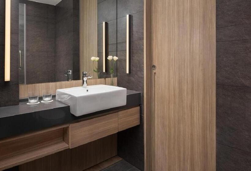 デラックスルーム, Courtyard By Marriott Phnom Penh