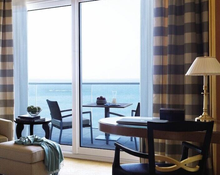 חדר דלוקס, Four Seasons Hotel Beirut