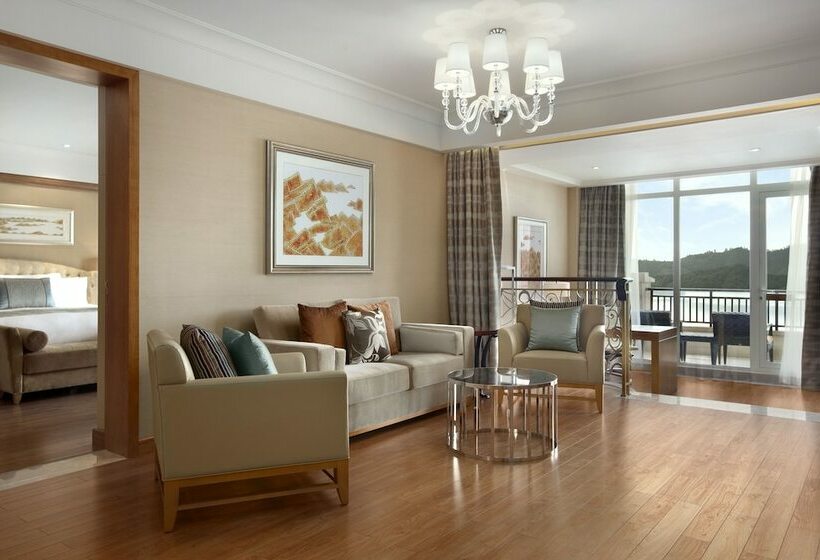 Deluxe Suite, Hilton Hangzhou Qiandao Lake Resort