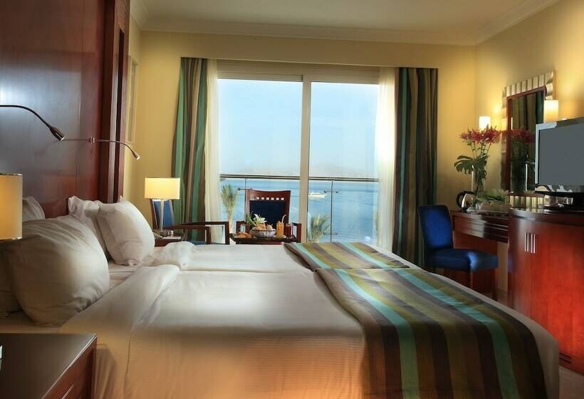 اتاق خانوادگی, Xperience Sea Breeze Resort