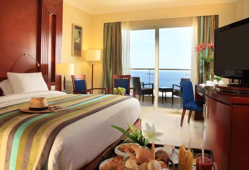 سوییت جونیور لوکس, Xperience Sea Breeze Resort