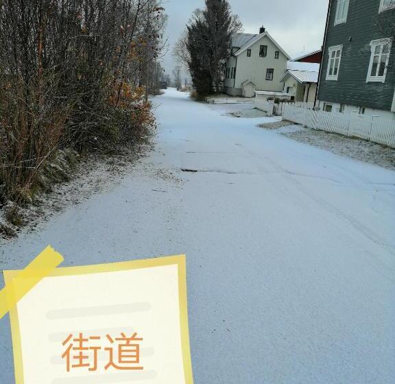 سرير فى غرفة مشتركه, Beijing Home