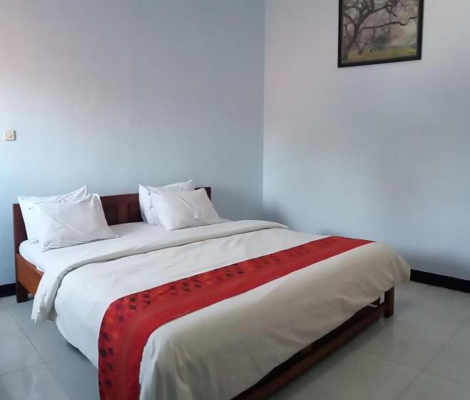 Номер Стандарт, Ilhami Blitar