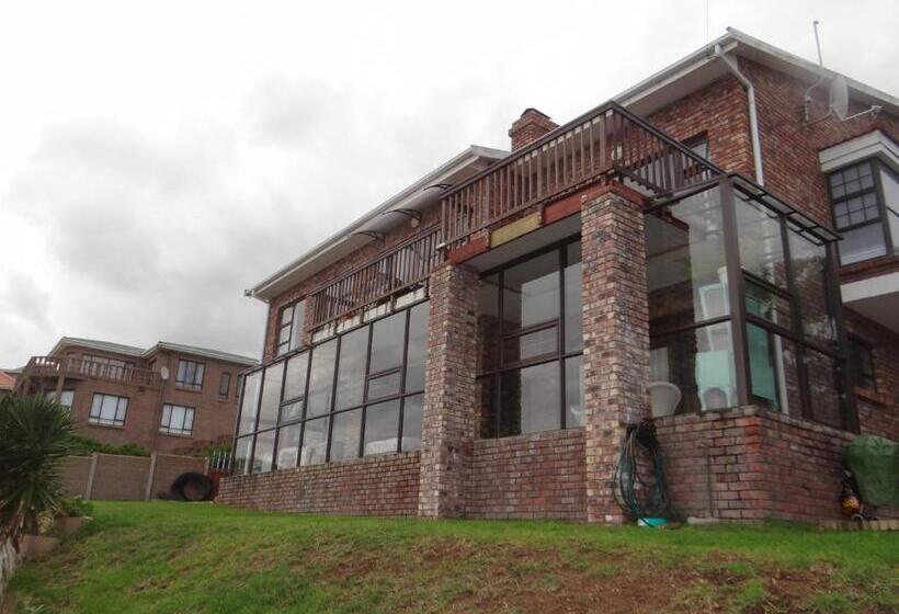 اتاق لوکس با تخت بزرگ, Beach House On 18p Repens