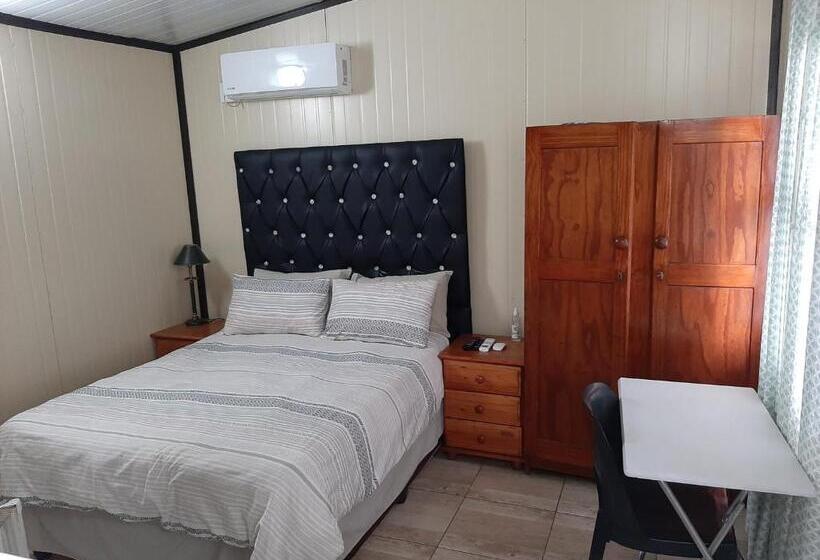 기본룸, Elephant Walk Guesthouse And Back Packers