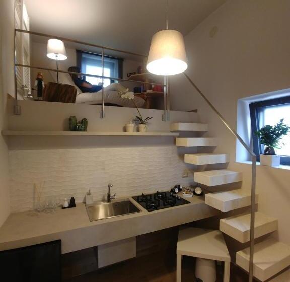 Люкс Повышенной Комфортности, Diadumeno Superior Apartment