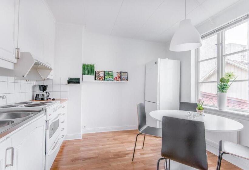1 Sovrums Deluxe Lägenhet, City Apartments In Jonkoping