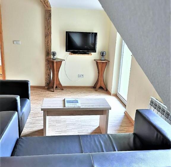 Четырехместный Номер Стандарт с Балконом, Pension Bella Vista   Winzerhof Golk