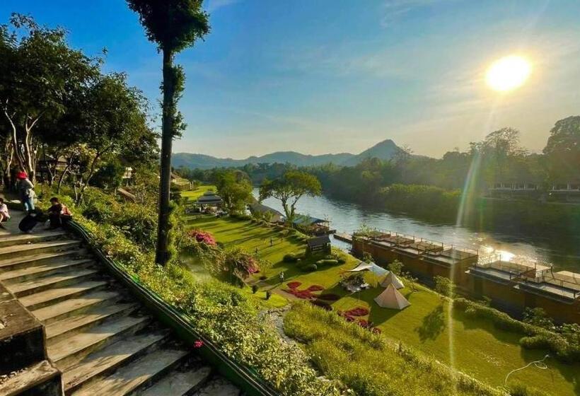 标准间带阳台, Suan Sai Yok Resort