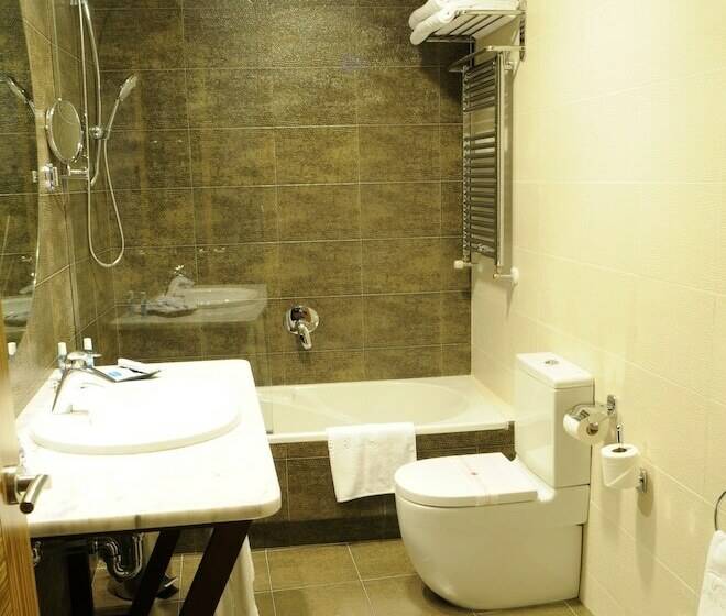 스파 이용가능한 스탠다드 룸, Cumbria Spa Hotel 3 Sup