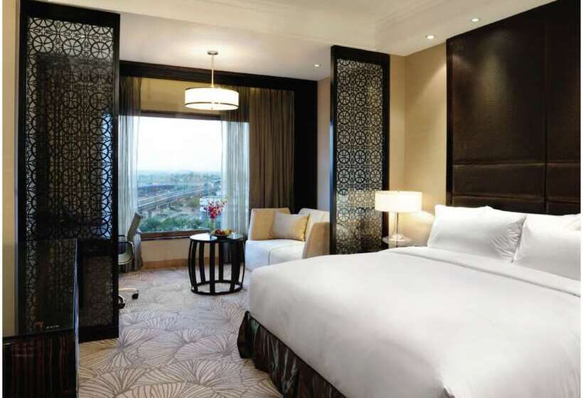 Номер Стандарт Двуспальная Кровать, Crowne Plaza New Delhi Mayur Vihar Noida, An Ihg