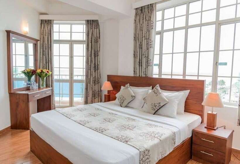 Номер Стандарт Вид на Море, Global Towers Hotel & Apartments