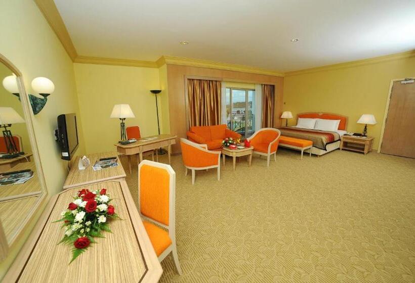سوییت اجرایی, Grand Darul Makmur Hotel Kuantan