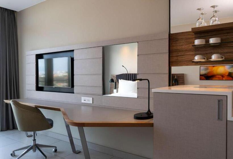 스탠다드 스튜디오 도시 전망, Radisson Blu Hotel & Residence, Maputo