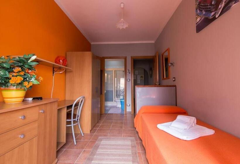 اتاق اکونومی یک تخته, B&b La Murina