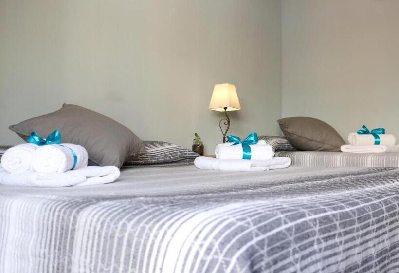 اتاق استاندارد سه تخته با بالکن, B&b La Murina