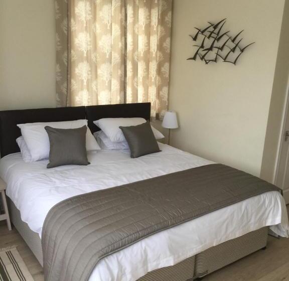 Номер Deluxe, Good Intent Rooms