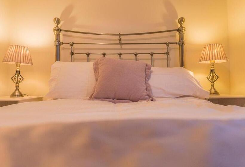 Quarto Estandar, Dorney S B&b
