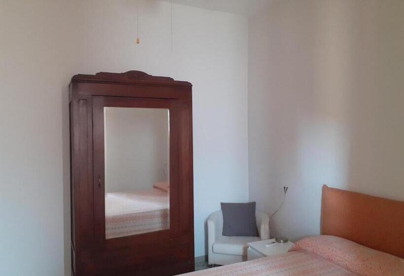اتاق لوکس, Chez Glè B&b