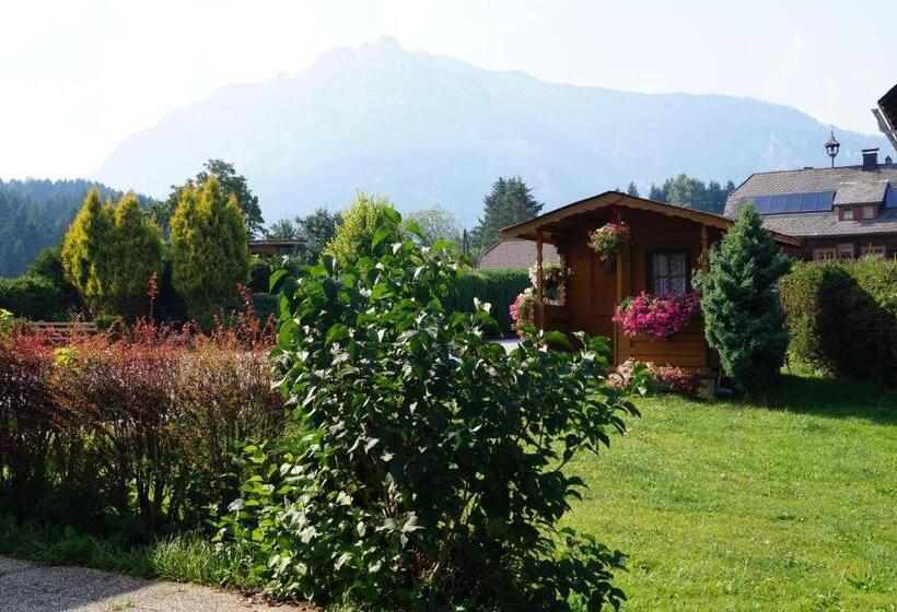 Номер Стандарт Трехместный, Tieschnhof