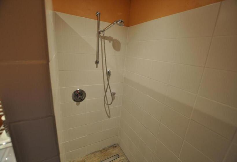 استودیوی استاندارد, Kärnten Appartements