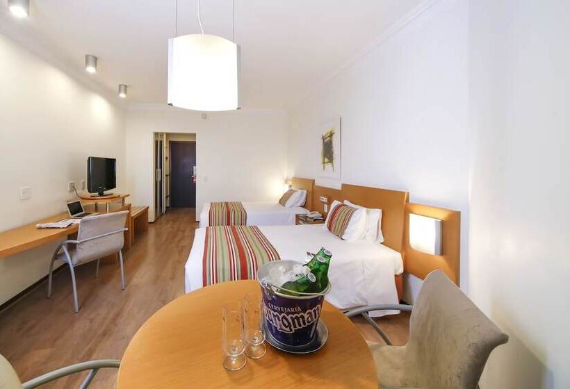Номер Deluxe, Grand Hotel Royal Sorocaba By Atlantica