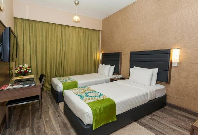 Номер Стандарт, Oasis Deira