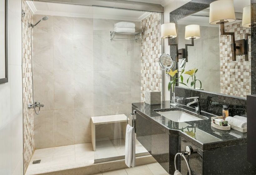 סוויטה משפחתית, Sofitel Shahd Al Madinah