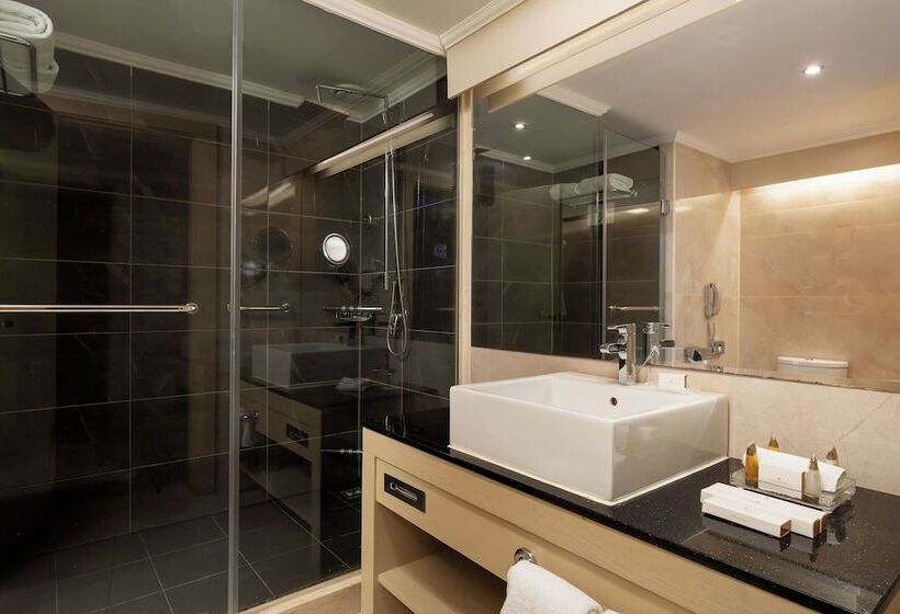 اتاق لوکس با چشم‌انداز دریا, Cleopatra Luxury Resort Sharm El Sheikh