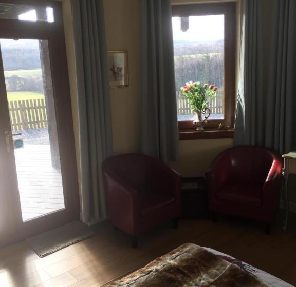 Номер Deluxe с Балконом, Doura Lodge
