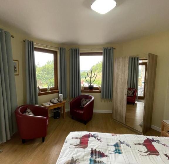 Номер Deluxe с Балконом, Doura Lodge