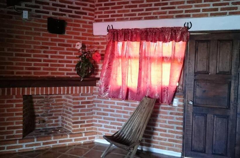 Quarto Triplo Estandar, Hospedaje Herradura