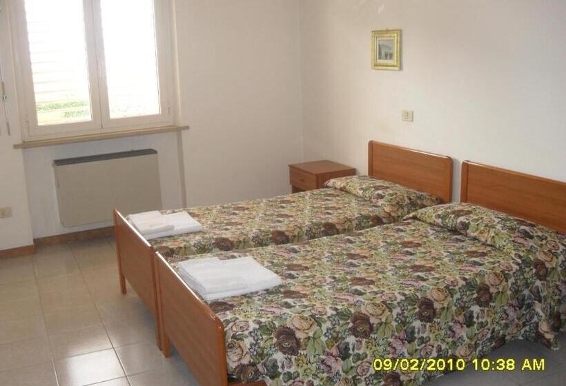 Апартаменты 2 Спальни, Residence La Collinetta