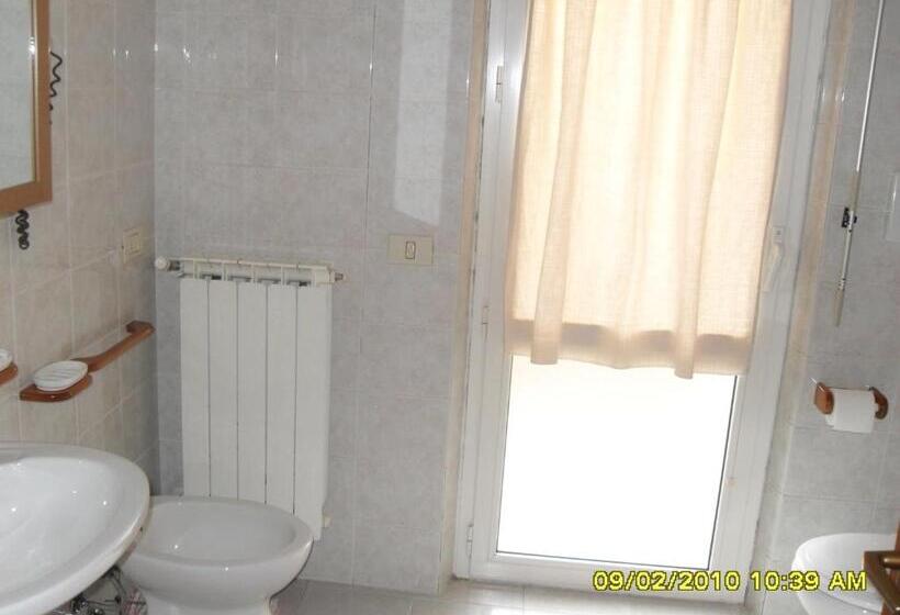 Апартаменты 2 Спальни, Residence La Collinetta