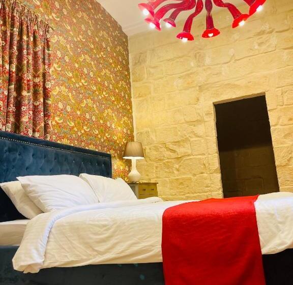 اتاق خانوادگی با چشم‌انداز باغ, The Red Farm Relais & Spa