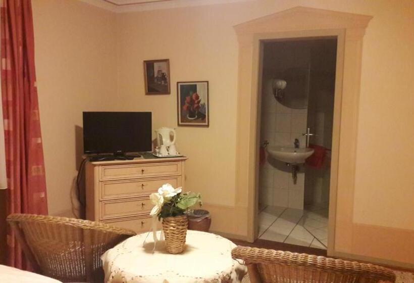 Номер Стандарт, Bed And Breakfast Dannevirke
