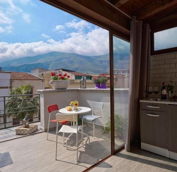 آپارتمان 3 خوابه, Arricàmpati Airport Rooms & Bringo Car Rental
