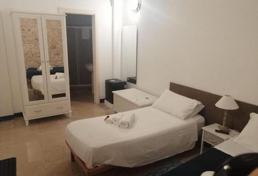 Дом 1 Спальня, Fenisia Guest House Option Wellness