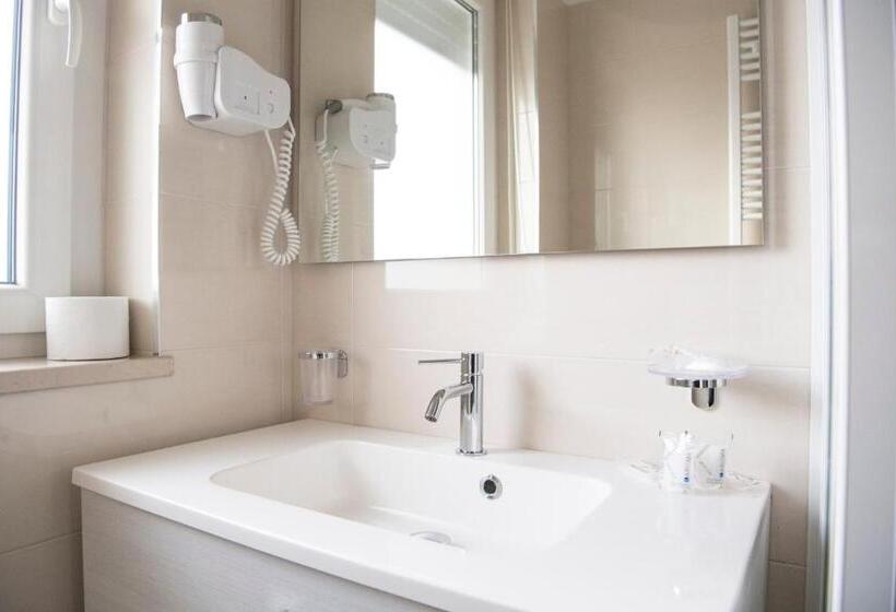 Апартаменты 1 Спальня, Residence Bonelli