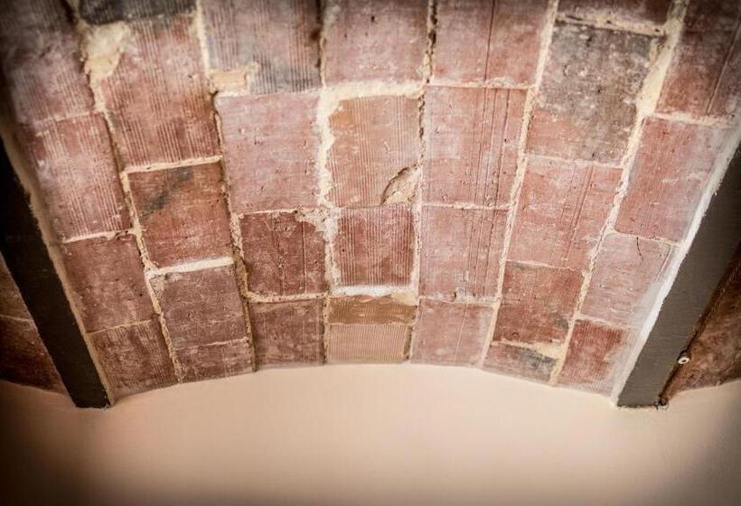اتاق لوکس, Residenza Il Casone