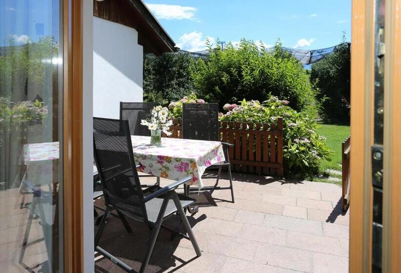 Номер Стандарт, Appartements Weisshauserhof