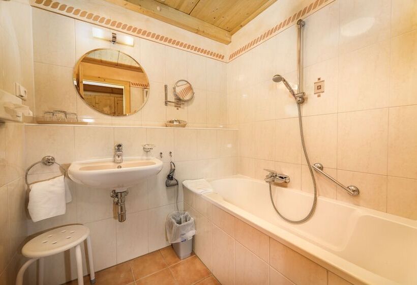 Номер Стандарт, Alfaierhof Bergheimat