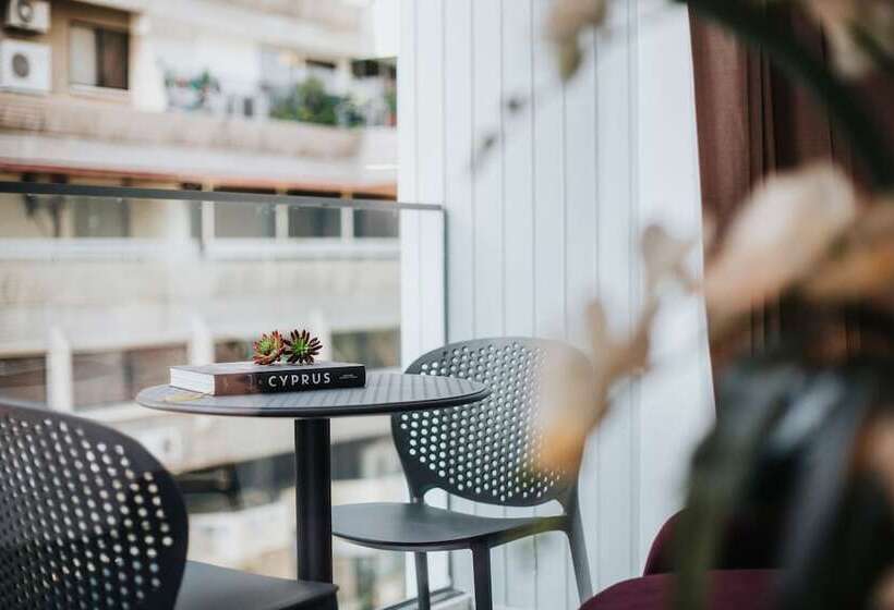 اتاق استاندارد برای معلولان, Frangiorgio
