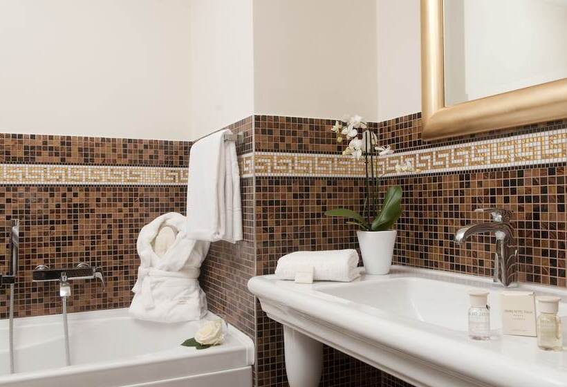 Habitació Clàssica, Grand Hotel Italia