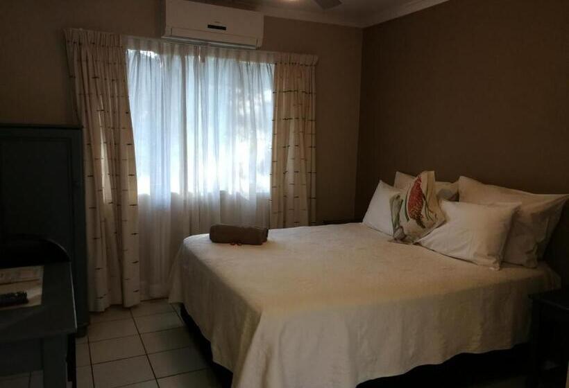Номер Стандарт, The Fever Tree Guest House