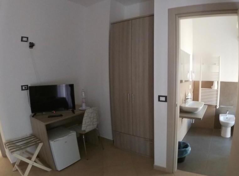 اتاق استاندارد چهار تخته, B&b A Due Passi