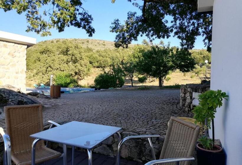Апартаменты 1 Спальня Вид на Бассейн, Quinta Dos Carvalhais   Serra Da Estrela