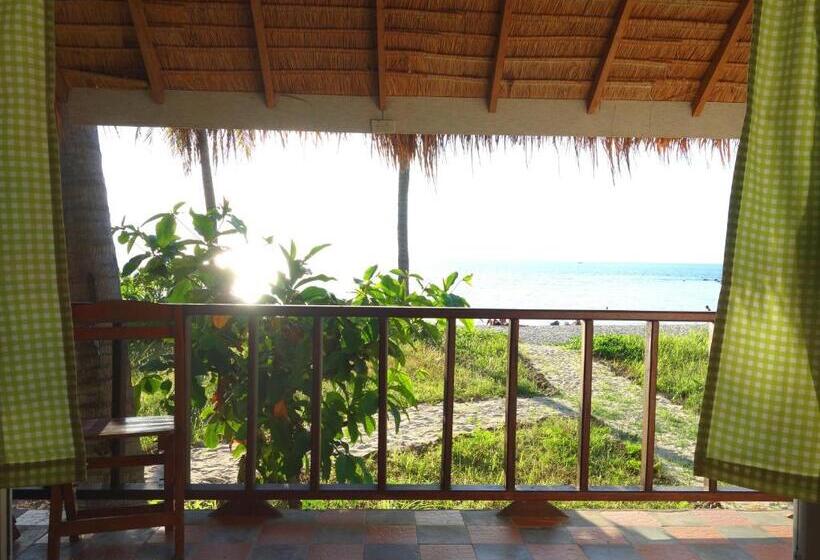 스탠다드 방갈로, Secret Beach Bungalows