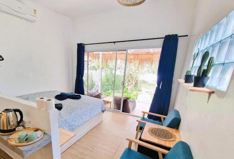 Superior bungalow with view, Secret Beach Bungalows