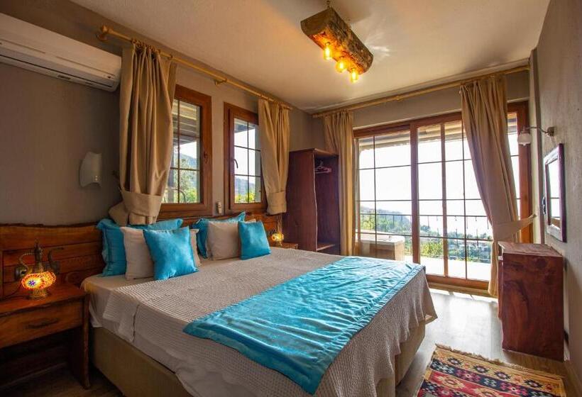 海景标准间带阳台, Keyif Motel
